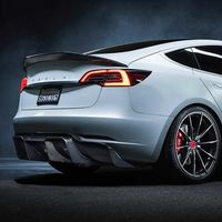 Vorsteiner mete mano al Tesla Model 3: porque un coche eléctrico también se puede atiborrar de carbono