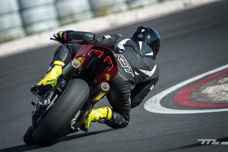 Ducati Panigale V2 S 2025 Prueba 007