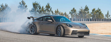 ¡Hipnótico! Así se fabrica un delicioso Porsche 911 GT3 rematado con pintura a la carta