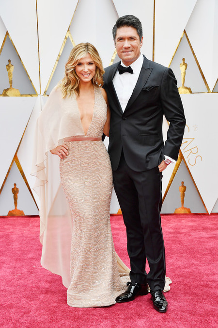 Las parejas más elegantes comienzan a hacerse presentes en la alfombra roja de los Oscars