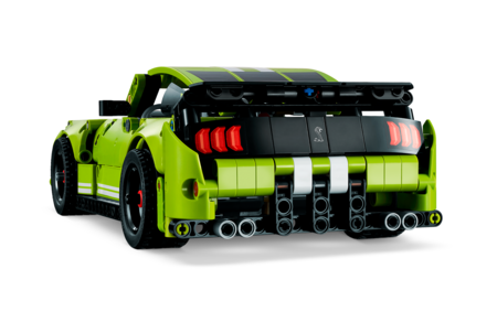 Ford Mustang Shelby GT500 2