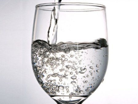 Factores que incrementan las necesidades de agua del organismo