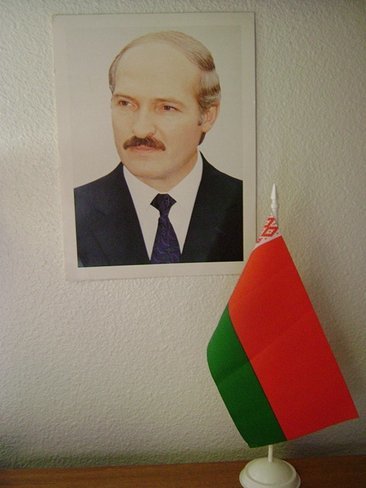 El tirano de Bielorrusia tacha de lacra a las redes sociales