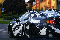 El McLaren P11 ya está de pruebas por carreteras inglesas