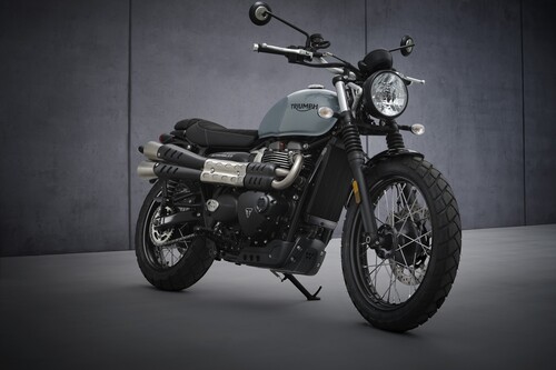 La Triumph Street Scrambler se actualiza al mismo precio: motor Euro5 con 65 CV, mejores acabados y edición especial Sandstorm