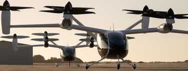 El taxi del futuro podría ser un avión capaz despegar y aterrizar verticalmente: así es eVTOL, la aeronave eléctrica que busca ser la solución definitiva a los problemas de tráfico