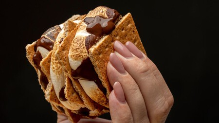 S'mores con galletas María y chocolate mexicano: así puedes preparar el postre americano con 3 ingredientes