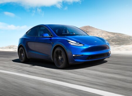 Tesla Model Y estrena versión de acceso en México y opción a tercera fila