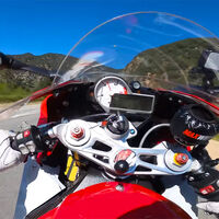 Estos moteros se creían Max Wrist rodando a 236 km/h. Ahora se enfrentan a 20.000 euros y un año de prisión