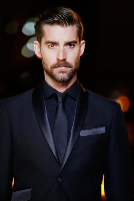 ¿Buscas ideas para Nochevieja? ¡Mango Man te las trae todas en su lookbook de diciembre!