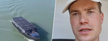 Parece una narcolancha, es un extraño barco solar: el yate interceptado en Almería tras 6.000 kilómetros sin gastar combustible