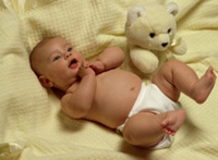 Cambio de pañal, un momento de mimos y juegos