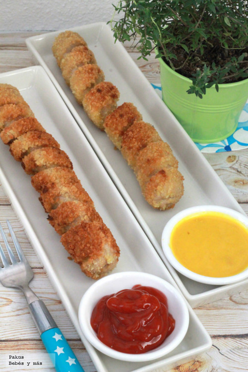 Espirales de salchichas empanadas. Receta divertida para niños 