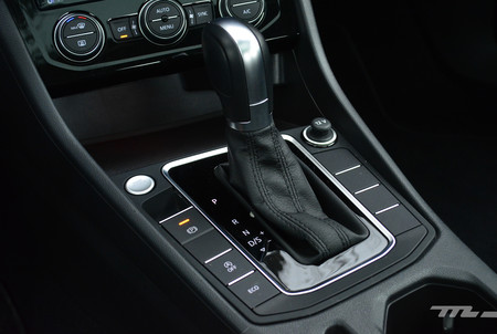 Volkswagen Jetta 2019 14