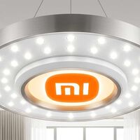 La luz Xiaomi que vuelve tras cinco años de ausencia y te evita encender lámparas para trabajar o estudiar: discreta, muy luminosa e ideal