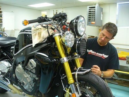 BMW S1000RR Streetfighter