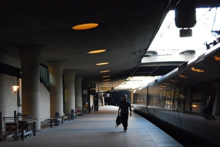 Cómo viajar del aeropuerto de Copenhague-Kastrup al centro de la ciudad