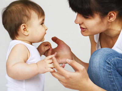 Primeras palabras: cómo fomentar el desarrollo del lenguaje jugando 