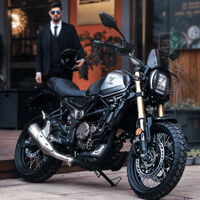 Voge 300 ACX 2021: una scrambler para el carnet A2 con motor Euro 5 de casi 26 CV, por 3.995 euros