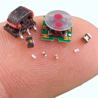 Investigadores del MIT han creado una batería tan pequeña como un pelo, y promete ser la clave para la revolución de robots que está en camino