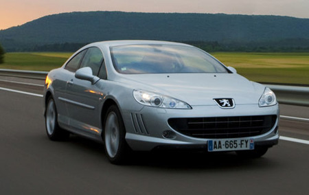 El Peugeot 407 Coupé estrena motores