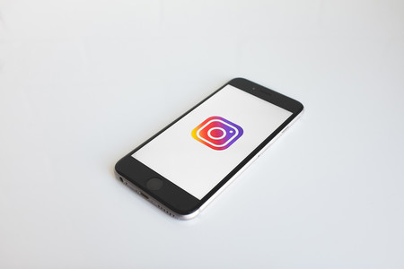 Instagram anuncia que expandirá su servicio de tienda virtual a cuentas de creadores