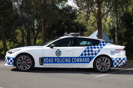Kia Stinger policía australia