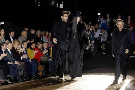 Todos muy divinos en el desfile de Roberto Verino. Bueno todos, todos...ejem ejem