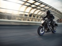 Novedades Salón de Colonia 2012: Yamaha FZ8 Fazer y FZ8N