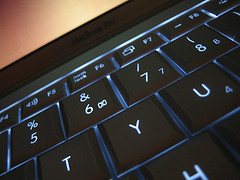 Keyspazz: Retroilumina el teclado de tu portátil con cada tecla que tocas