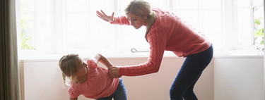 La Academia Americana de Pediatría es contundente contra los azotes: 10 claves para educar sin castigos ni gritos