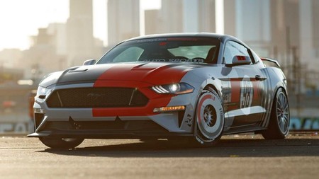 El Ford Mustang de Ryan Blaney calienta motores para el SEMA Show 2019