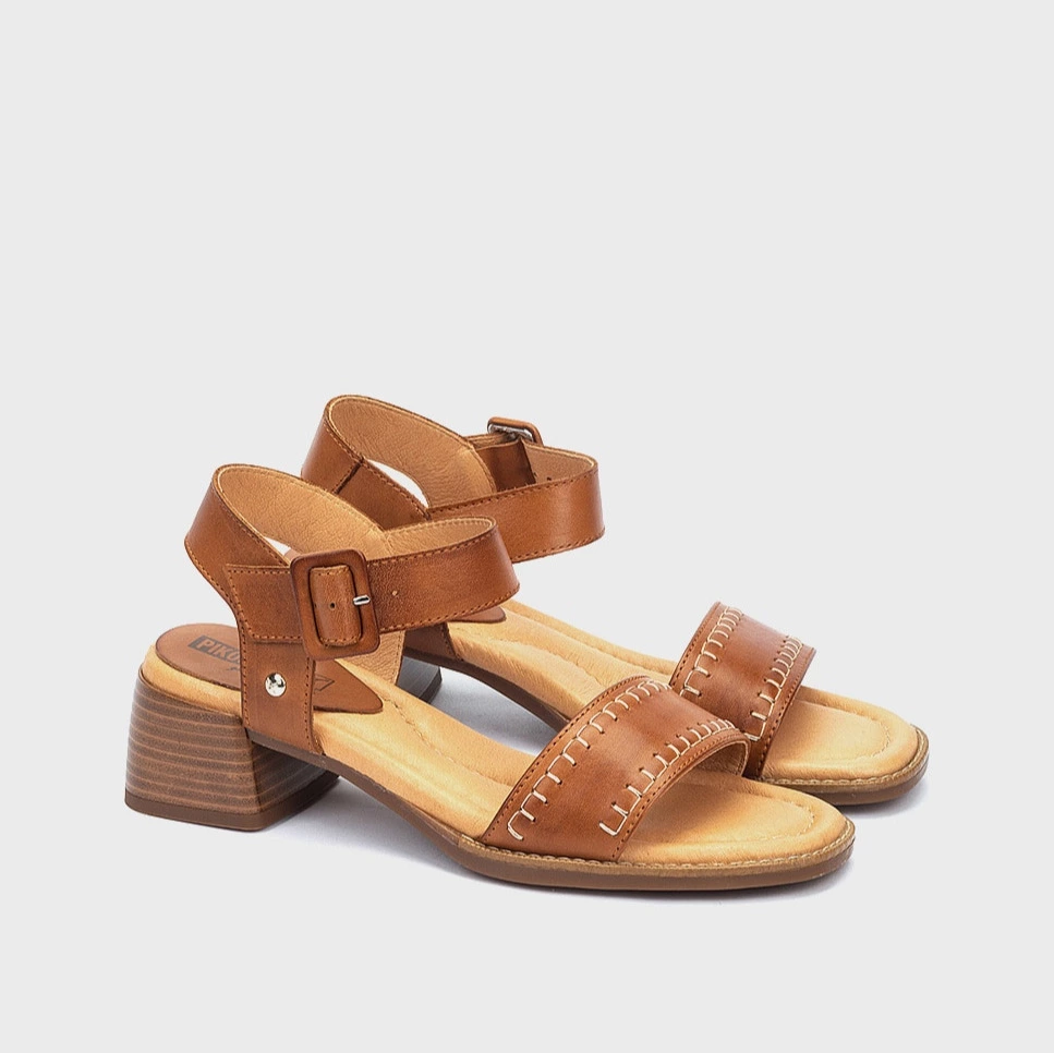 Sandalias de tacón de mujer de piel con cierre de hebilla y tacón bloque Marrón Pikolinos