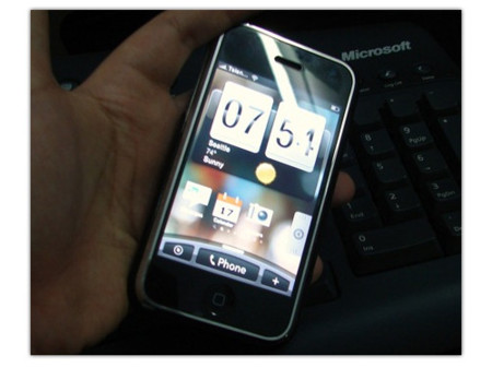 La interfaz HTC Sense en el iPhone