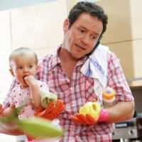 ¿Qué reclaman algunos padres en el "Día del Padre" y el resto del año?