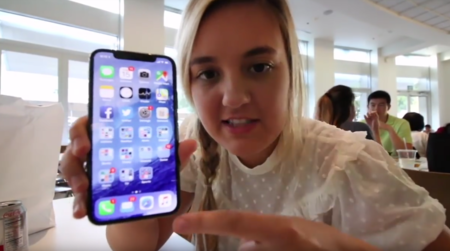 Apple habría despedido a un ingeniero después de que su hija grabara su iPhone X dentro de Caffè Macs
