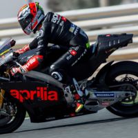 Prometedora puesta en largo de la nueva Aprilia RS-GP