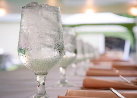 Beber agua fría después de un entrenamiento intenso, ¿puede ser perjudicial para nosotros?