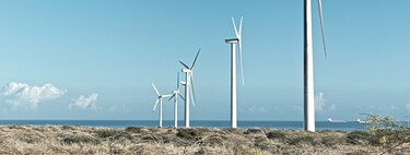 Estamos produciendo más energía de la que podemos consumir, y no solo en España: los planes de electrificación van más lentos de lo esperado 