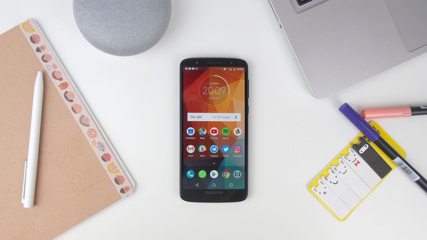 Móviles baratos en oferta hoy: Motorola One, Pocophone F1 y Huawei P Smart rebajados