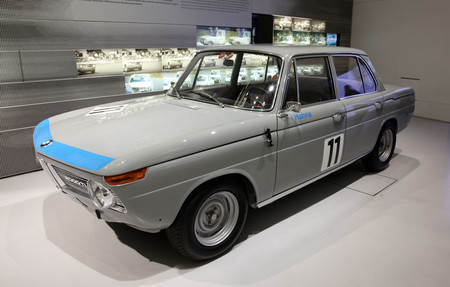 Bmw 2000ti 66