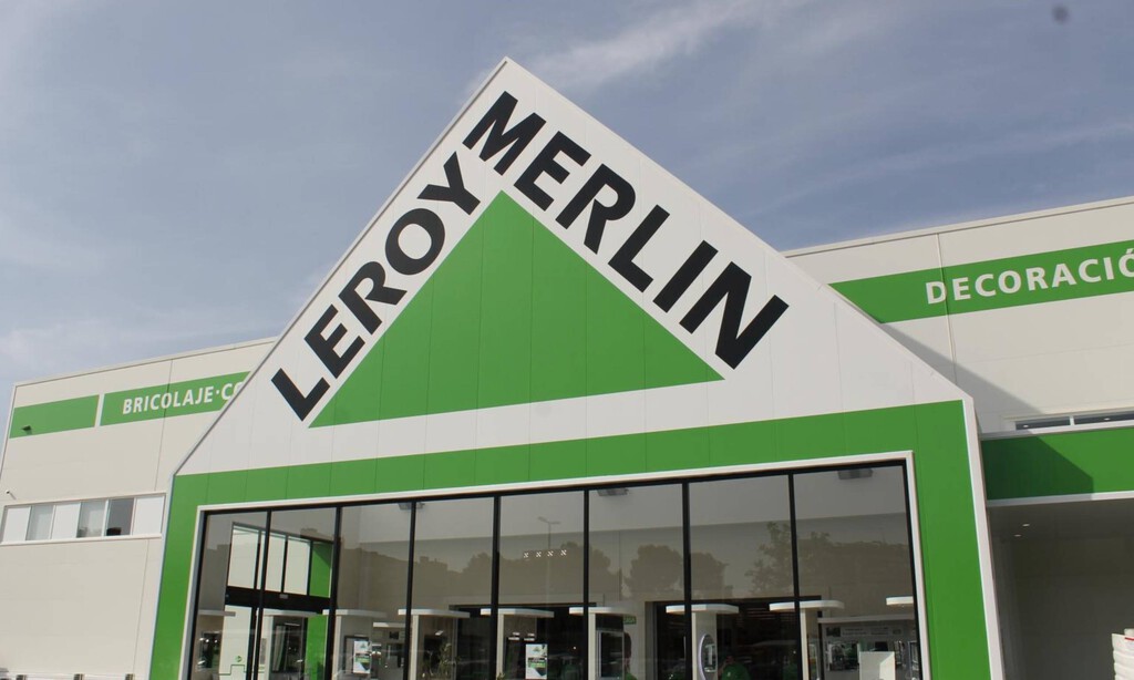 Leroy Merlin rebaja el tendedero eléctrico con el que vas a poder secar la ropa en casa durante los días de lluvia 