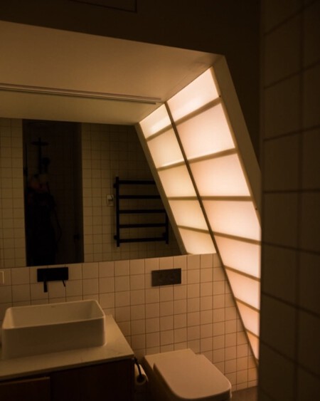 A Tiny Bathroom With A Perspex Wall Attic Ladder Canning Ian Is Enjoying The City View Pr