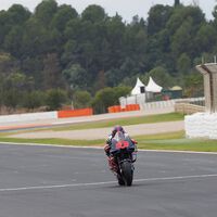 Las primeras fotos de Marc Márquez con la Ducati. Así está siendo el debut del '93' con la moto campeona de MotoGP