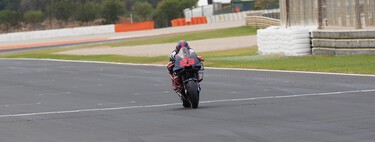 Las primeras fotos de Marc Márquez con la Ducati. Así está siendo el debut del '93' con la moto campeona de MotoGP