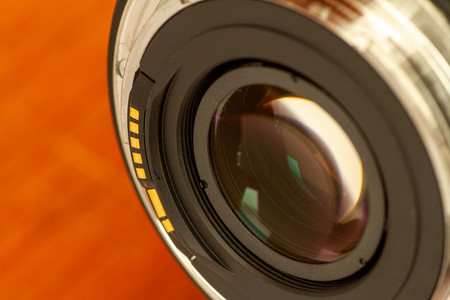 Kipon CANIKON: el adaptador chino de Canon EF a Nikon Z con posibilidad de autofoco
