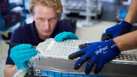 P90286370 Highres Prototype Production