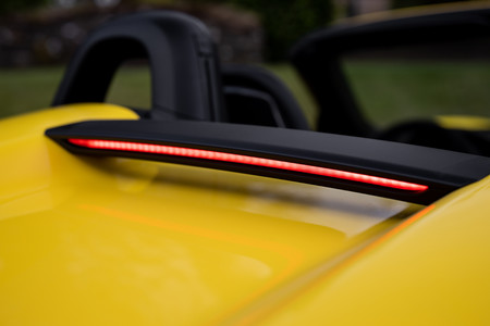 Porsche 718 Spyder luz freno
