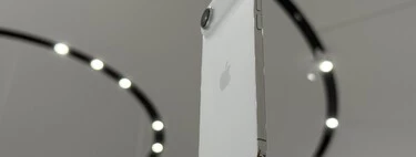 iPhone Air, primeras impresiones: ligero, irreal, excesivo. Apple ha vuelto