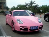 Dolorpasión™: en rosa se convierte en Porsche Gayman